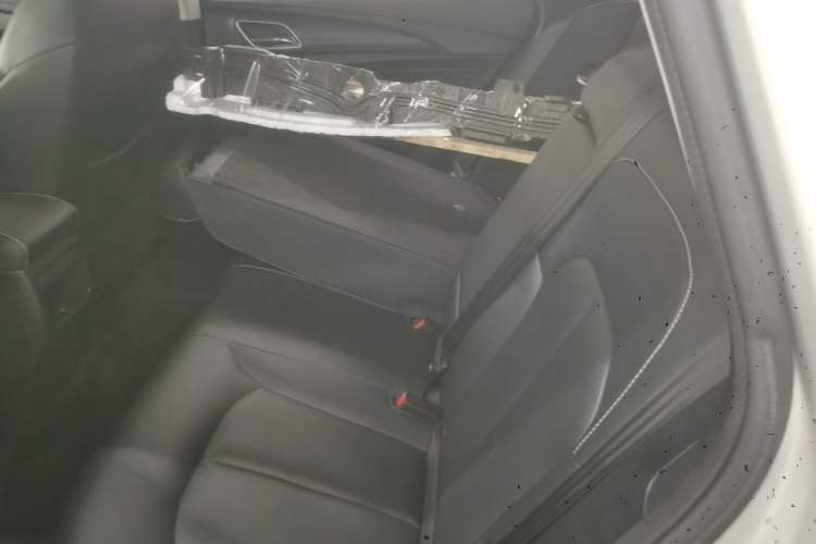 Used Roewe Ei5 2018 Internet Luxury Edition Interior 4