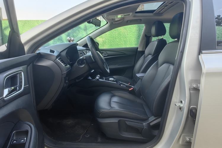 Used Roewe Ei5 2018 Internet Luxury Edition Interior 5