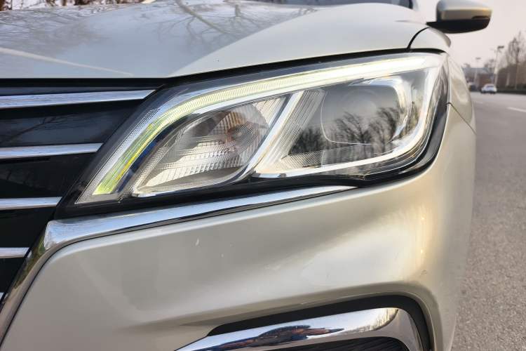 Used Roewe Ei5 2018 Internet Luxury Edition Left Front Headlight