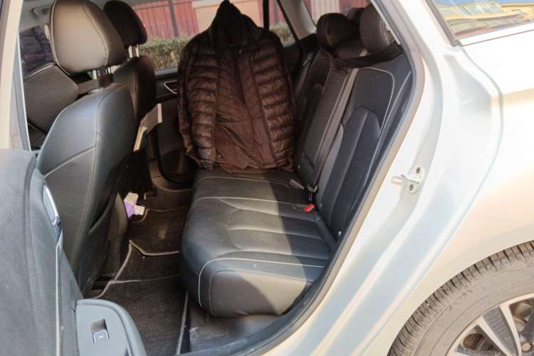 Used Roewe Ei5 2018 Internet Flagship Edition Left Rear Seat