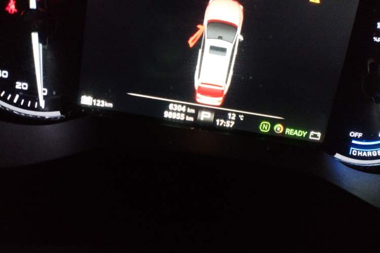Used Roewe Ei5 2018 Internet Flagship Edition Odometer Close Up