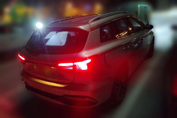 Used Roewe Ei5 2018 Internet Flagship Edition Rear Right 45 Deg