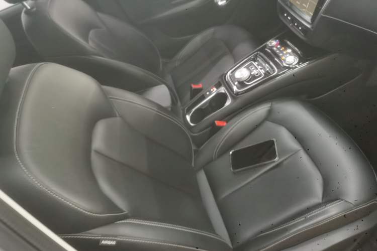 Used Roewe Ei5 2018 Internet Luxury Edition Right Front Seat