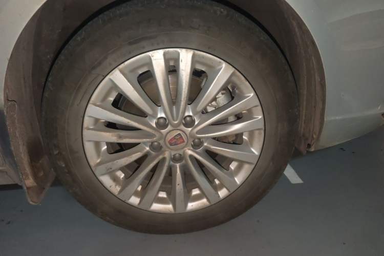 Used Roewe Ei5 2018 Internet Luxury Edition Right Front Wheel Hub