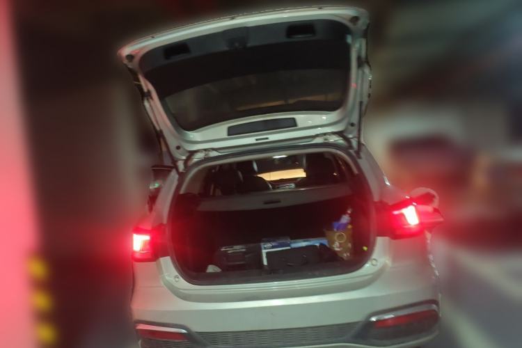 Used Roewe Ei5 2018 Internet Luxury Edition Trunk