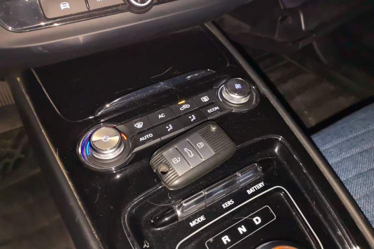 Used Roewe Ei5 2018 Internet Flagship Edition Vehicle Key