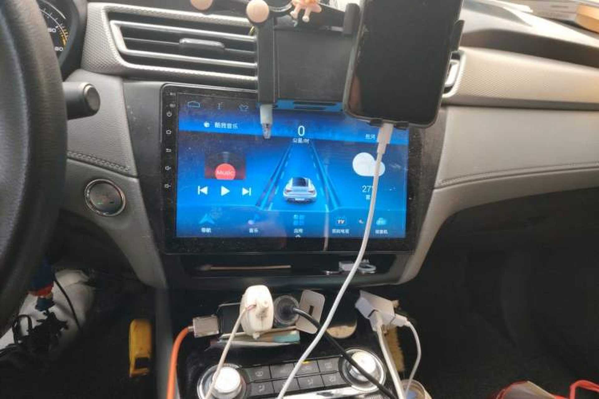 Used Roewe Ei5 2018 Internet Luxury Edition Audio And AC Panel