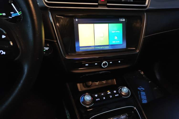 Used Roewe Ei5 2018 Internet Luxury Edition Audio And AC Panel
