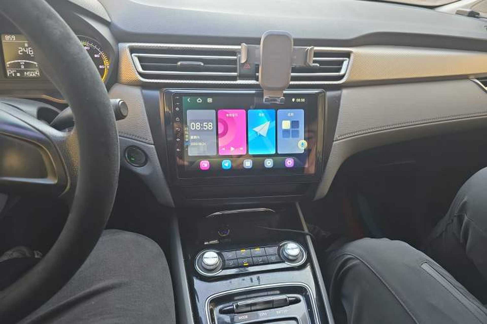 Used Roewe Ei5 2018 Internet Luxury Edition Audio And AC Panel