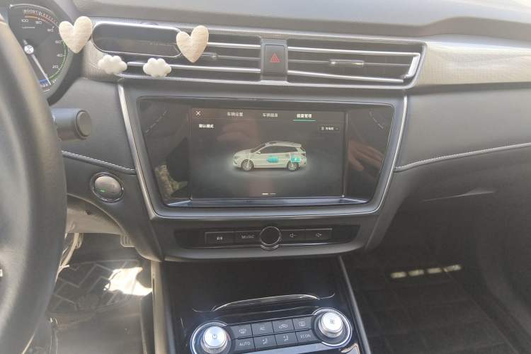 Used Roewe Ei5 2018 Internet Luxury Edition Audio And AC Panel