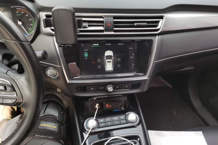 Used Roewe Ei5 2018 Internet Flagship Edition Audio And AC Panel