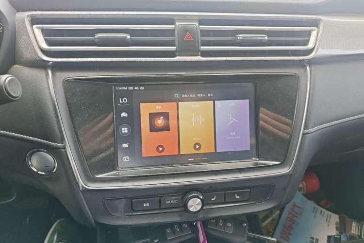 Used Roewe Ei5 2018 Internet Flagship Edition Audio And AC Panel