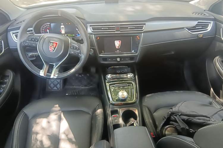 Used Roewe Ei5 2018 Internet Flagship Edition Center Console