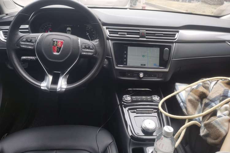 Used Roewe Ei5 2018 Internet Flagship Edition Center Console
