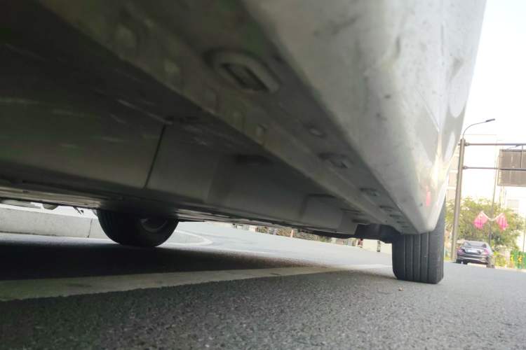 Used Roewe Ei5 2018 Internet Flagship Edition Chassis Front Left