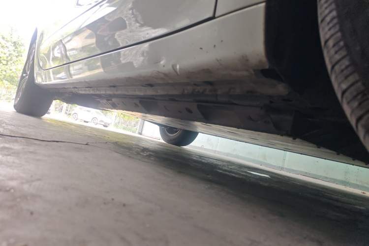 Used Roewe Ei5 2018 Internet Flagship Edition Chassis Front Right
