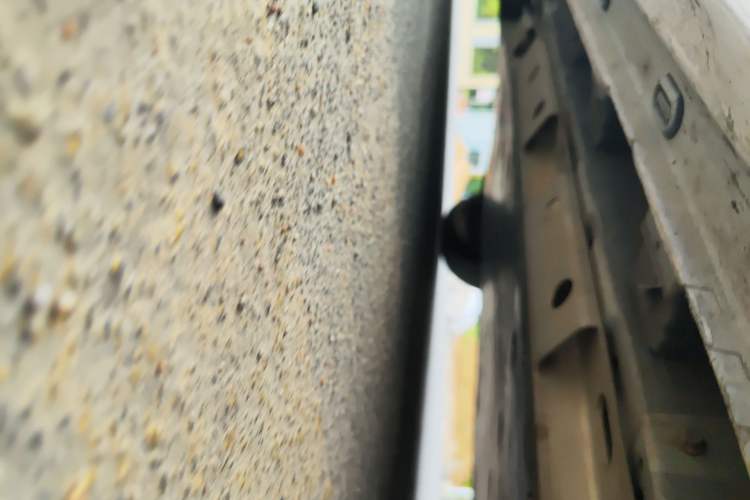 Used Roewe Ei5  Chassis Front Right