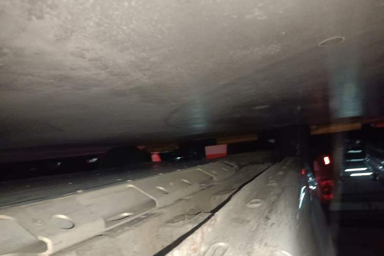 Used Roewe Ei5 2018 Internet Flagship Edition Chassis Front Right