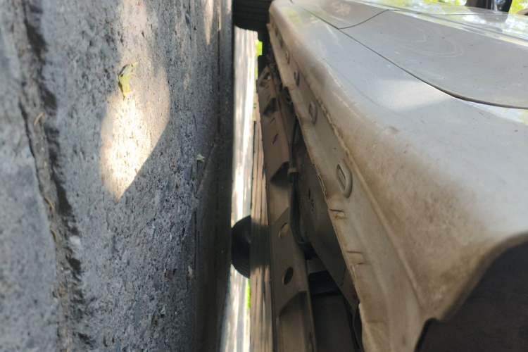 Used Roewe Ei5 2018 Internet Flagship Edition Chassis Rear Left