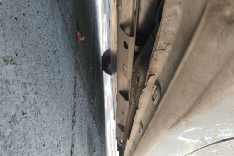Used Roewe Ei5 2018 Internet Flagship Edition Chassis Rear Right