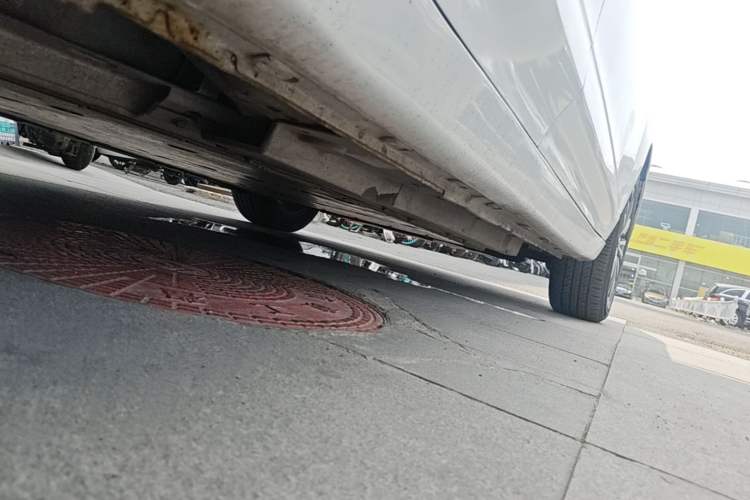 Used Roewe Ei5 2018 Internet Flagship Edition Chassis Rear Right