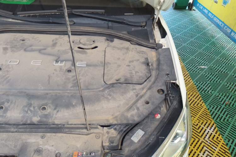 Used Roewe Ei5 2018 Internet Luxury Edition Engine Bay Left