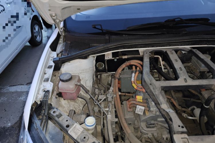 Used Roewe Ei5 2018 Internet Luxury Edition Engine Bay Right
