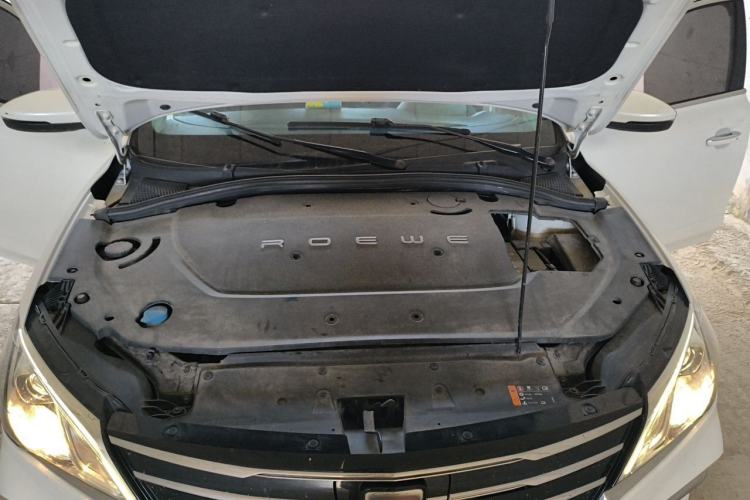 Used Roewe Ei5 2018 Internet Flagship Edition Engine Bay
