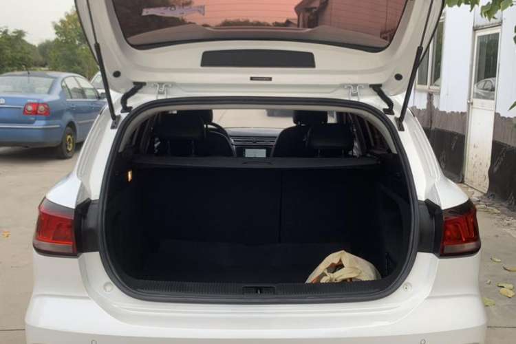 Used Roewe Ei5 2018 Internet Luxury Edition Exterior 1