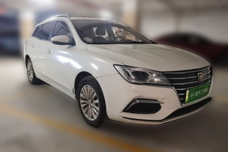 Used Roewe Ei5 2018 Internet Luxury Edition Front Right 45 Deg