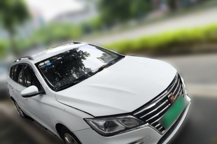 Used Roewe Ei5 2018 Internet Luxury Edition Front Right 45 Deg
