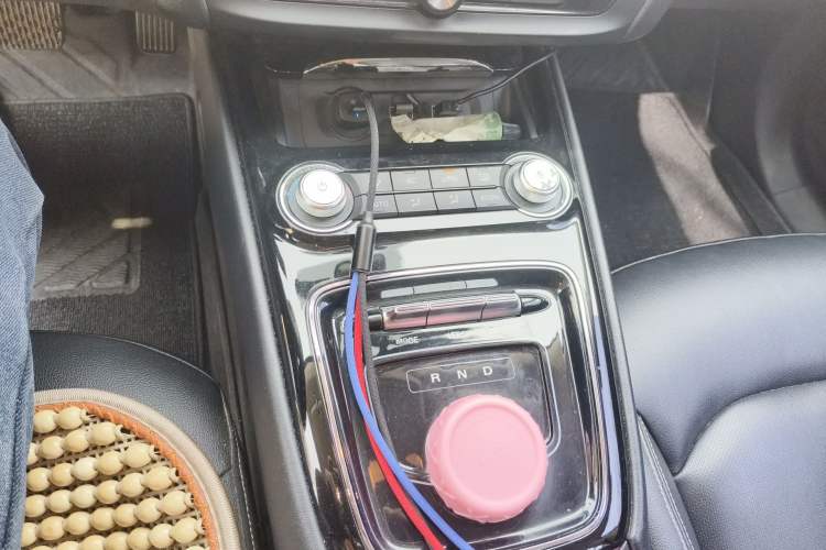 Used Roewe Ei5 2018 Internet Flagship Edition Gear Lever