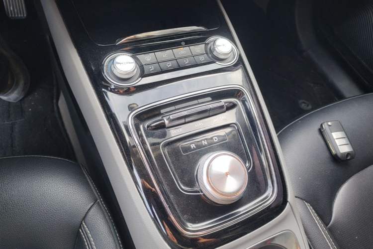 Used Roewe Ei5 2018 Internet Luxury Edition Gear Lever