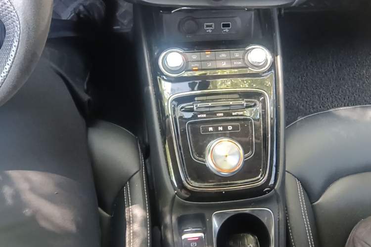 Used Roewe Ei5 2018 Internet Flagship Edition Gear Lever