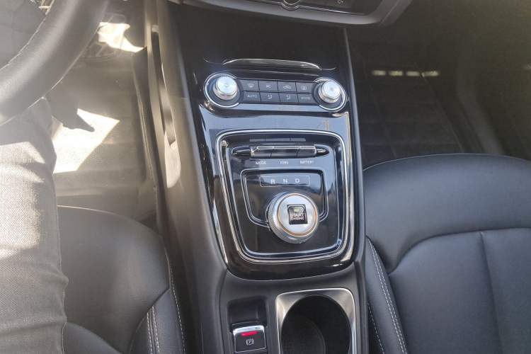 Used Roewe Ei5 2018 Internet Luxury Edition Gear Lever