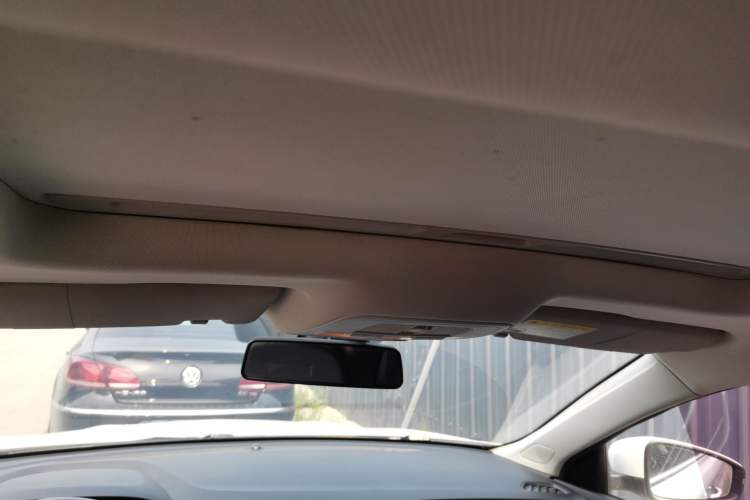 Used Roewe Ei5 2018 Internet Flagship Edition Headliner