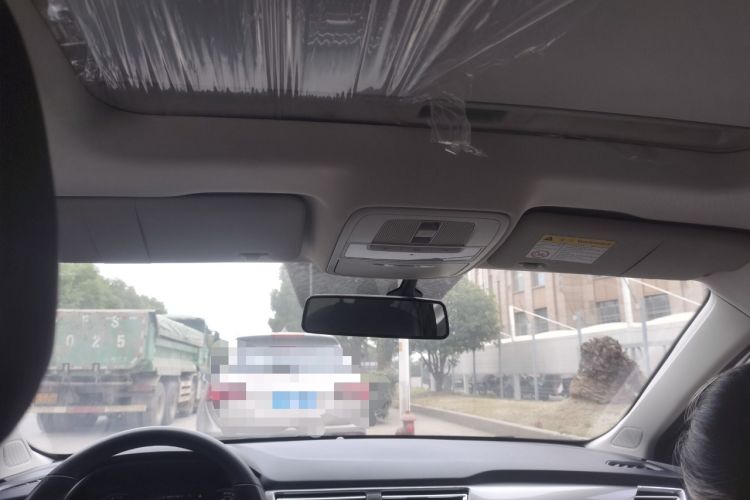 Used Roewe Ei5 2018 Internet Flagship Edition Headliner