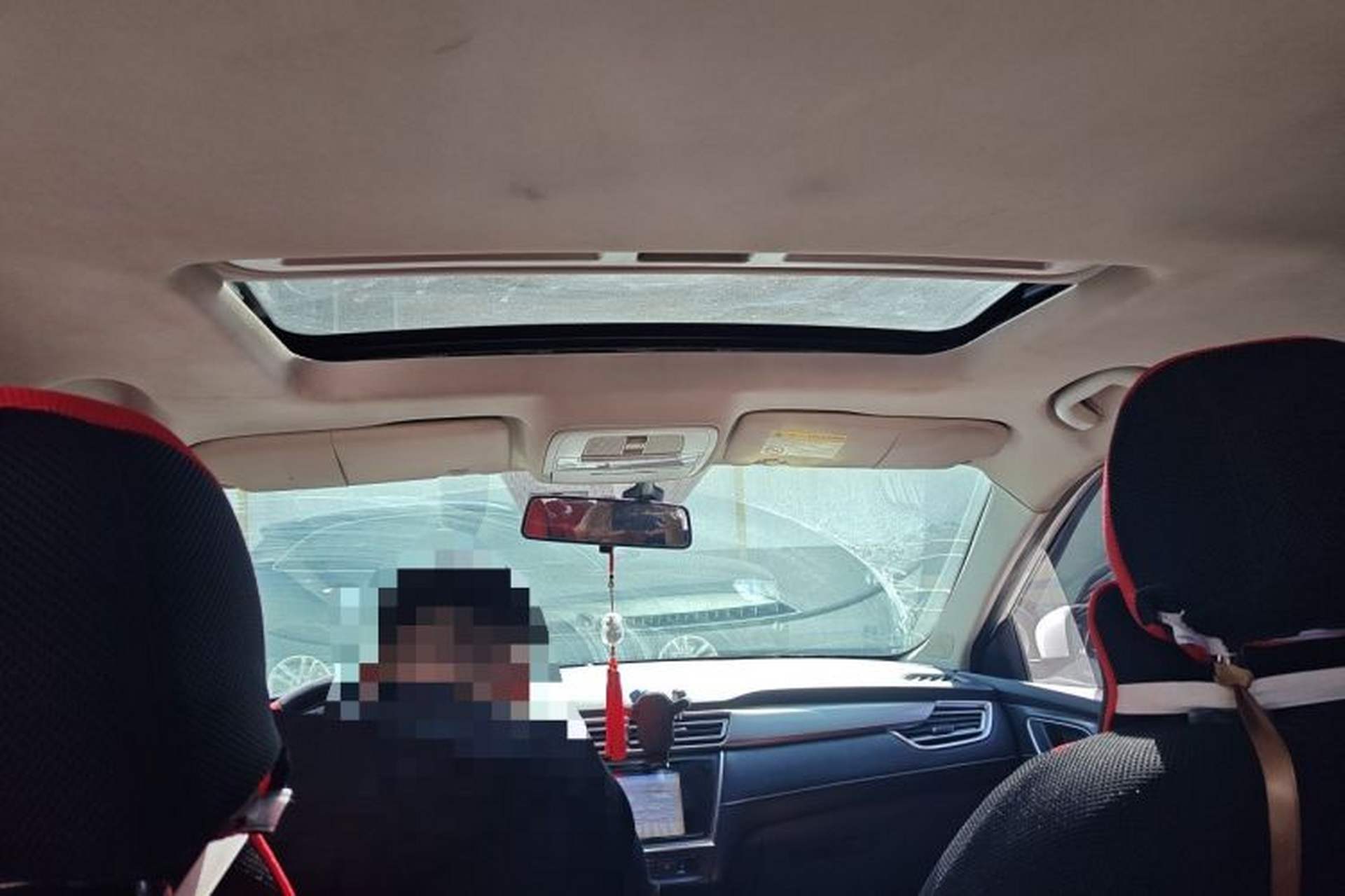 Used Roewe Ei5 2018 Internet Flagship Edition Headliner