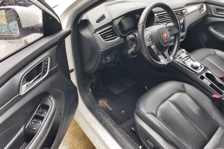 Used Roewe Ei5 2018 Internet Flagship Edition Interior 2