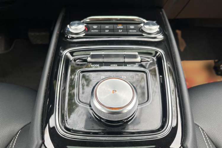 Used Roewe Ei5 2018 Internet Luxury Edition Interior 6