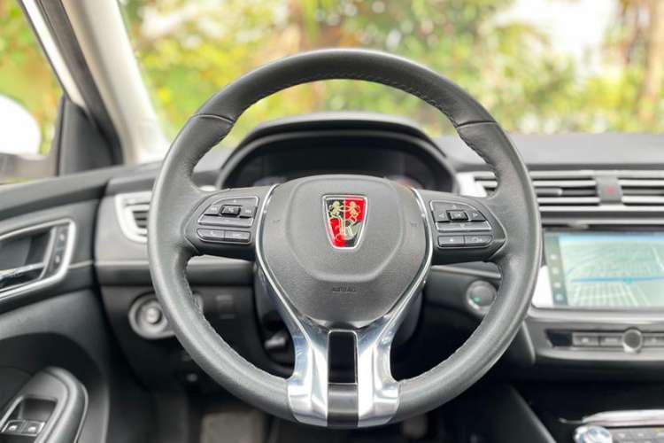 Used Roewe Ei5 2018 Internet Luxury Edition Interior 9