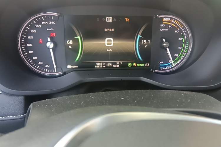 Used Roewe Ei5 2018 Internet Flagship Edition Odometer Close Up