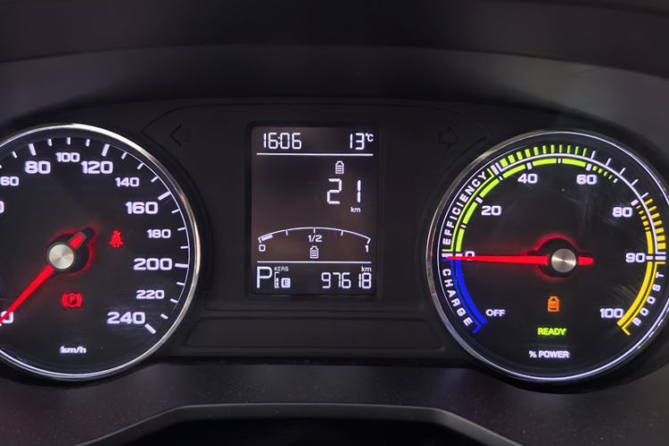 Used Roewe Ei5 2018 Government Procurement Version Odometer Close Up
