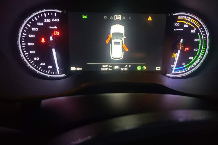 Used Roewe Ei5 2018 Internet Flagship Edition Odometer Close Up