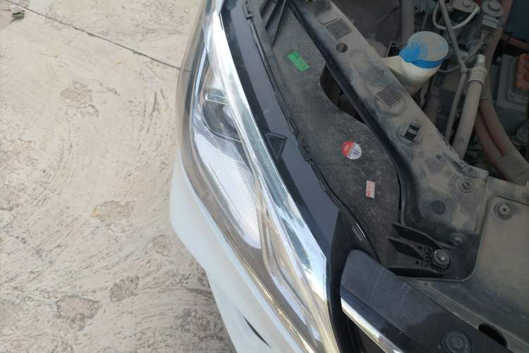 Used Roewe Ei5 2018 Internet Luxury Edition Right Front Headlight