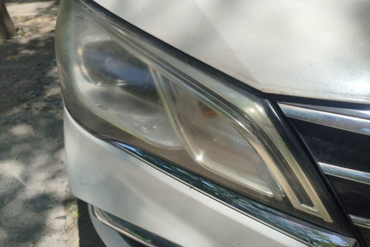 Used Roewe Ei5 2018 Internet Flagship Edition Right Front Headlight