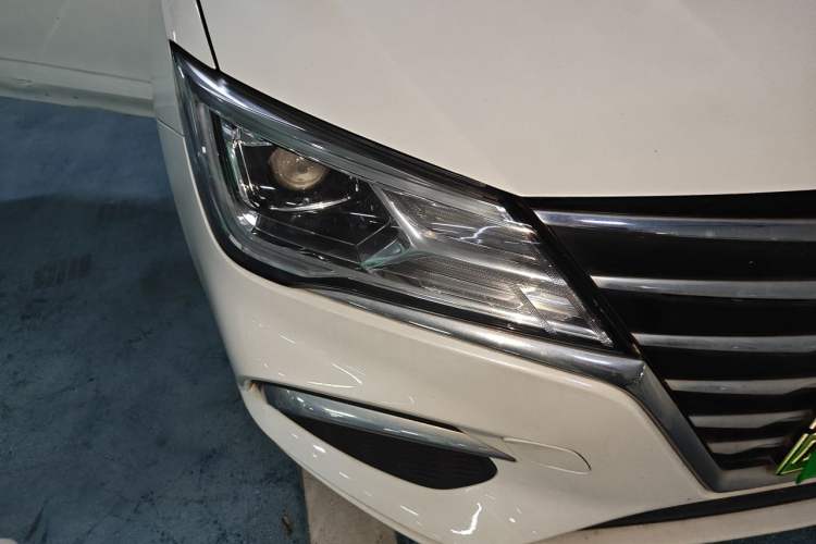 Used Roewe Ei5 2018 Internet Luxury Edition Right Front Headlight