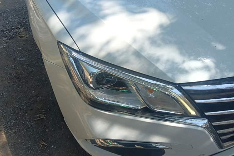 Used Roewe Ei5 2018 Internet Flagship Edition Right Front Headlight