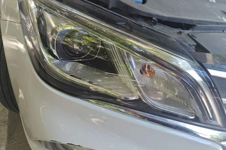 Used Roewe Ei5 2018 Internet Luxury Edition Right Front Headlight