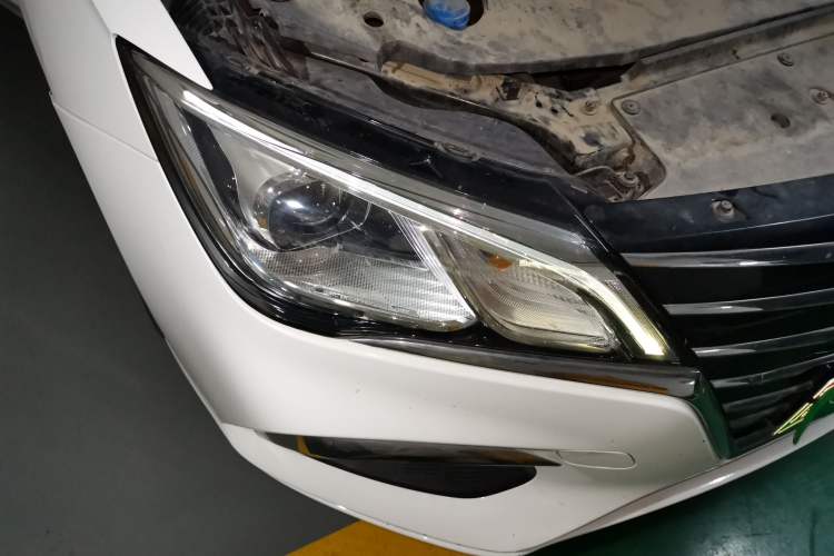 Used Roewe Ei5 2018 Government Procurement Version Right Front Headlight